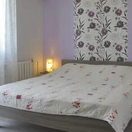 דירה Profaca - Two Bedroom With Terrace
