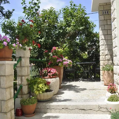 Profaca - Two Bedroom With Terrace Rab Town