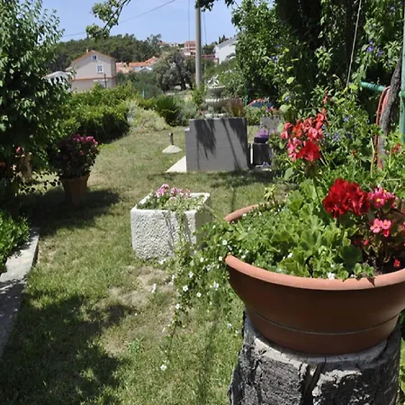 דירה Profaca - Two Bedroom With Terrace *