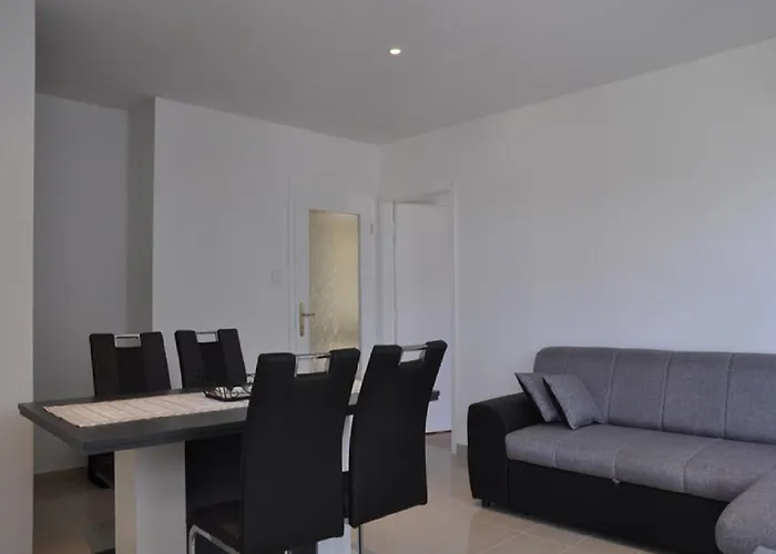 Profaca - Two Bedroom With Terrace * Rab Town