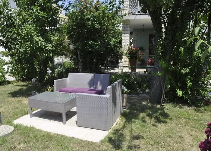 Profaca - Two Bedroom With Terrace Apartmán *