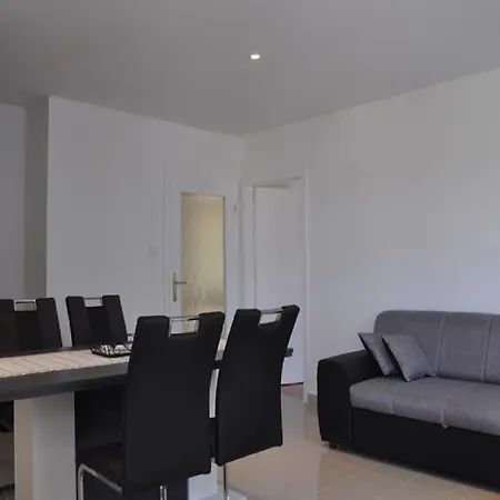 Profaca - Two Bedroom With Terrace * Rab Town