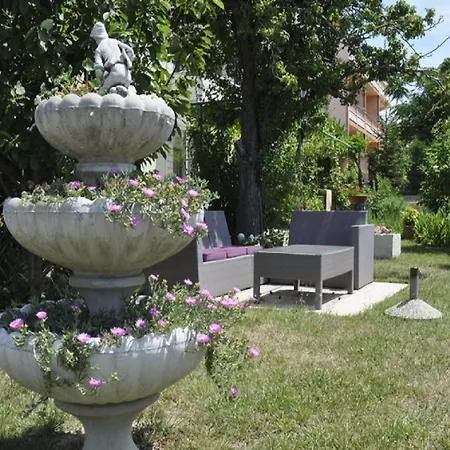 Apartament Profaca - Two Bedroom With Terrace *