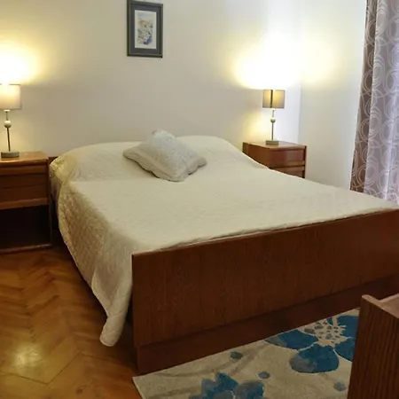 Profaca - Two Bedroom With Terrace Apartament Rab Town